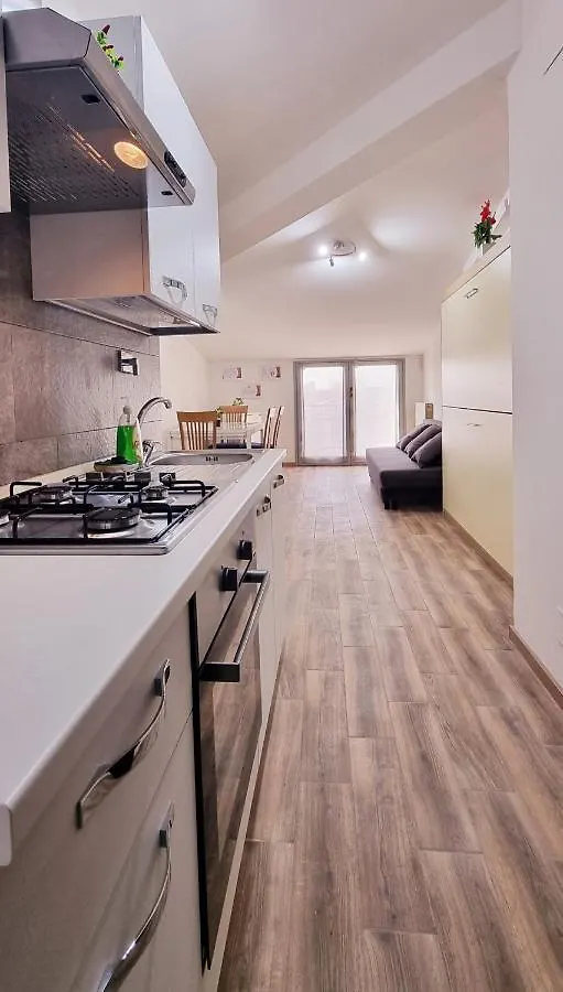 Apartment Guest Holiday Mandra 12 E 13 Reggio Emilia Italy
